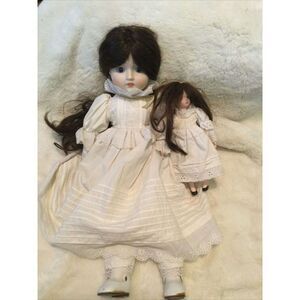 1986 VTG seymor mann doll *No Stand